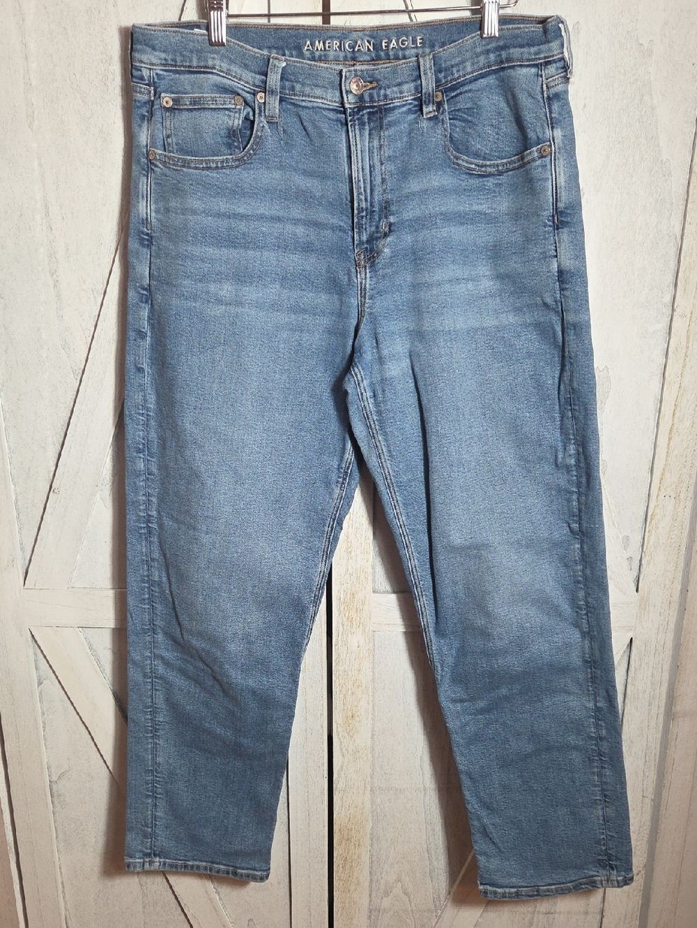American Eagle 90s Straight Leg Jeans Medium Wash Size 14